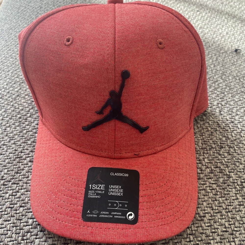 Jordan Classic 99 Metal Jumpman Hat Unisex red